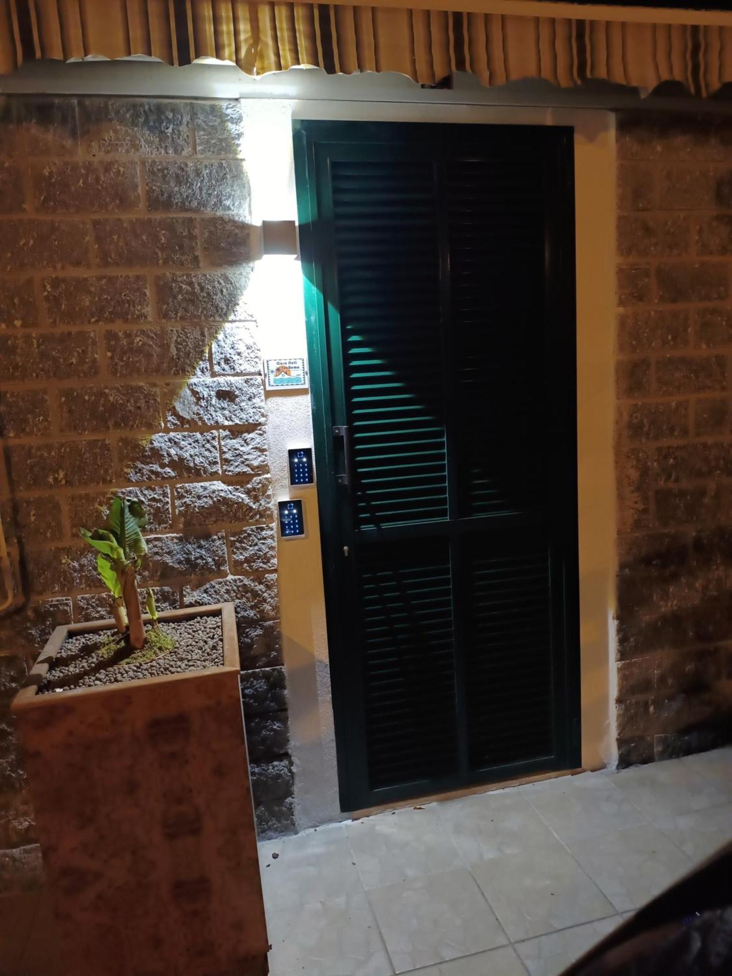 Casa Stefi Sunremo - Parcheggio Privato, 500 Mt Dalla Spiaggia 산레모 외부 사진